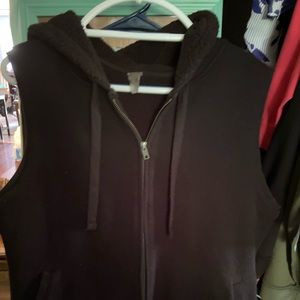 Sherpa Lined Hoodie Vest